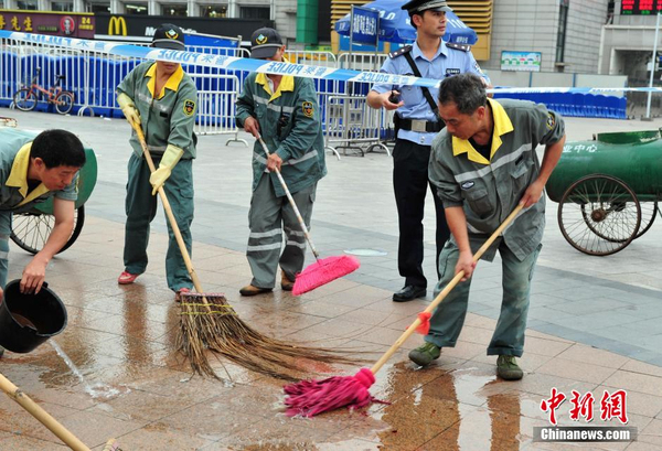 廣州火車站發(fā)生持刀砍人事件-6名群眾受傷6