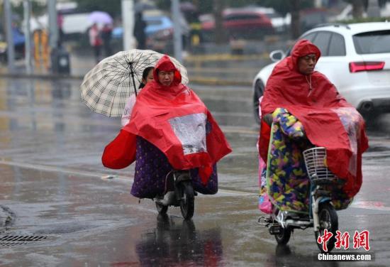 近日，隨著冷空氣的抵達，西安天氣陰冷。<a target='_blank' href='http://www.chinanews.com/'>中新社</a>記者 張遠 攝