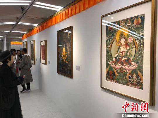 希望通過展覽助力薩迦文旅融合和產(chǎn)業(yè)發(fā)展?！⊥踝訚?攝