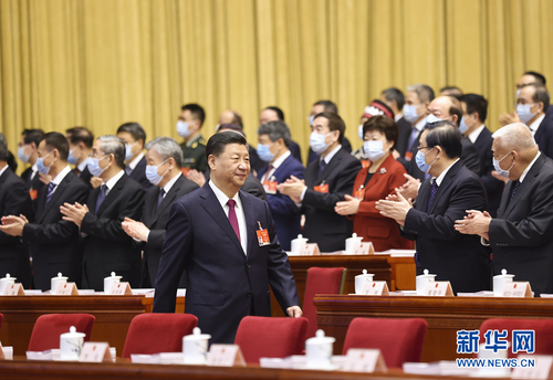 3月5日，第十三屆全國人民代表大會第四次會議在北京人民大會堂開幕。這是習(xí)近平步入會場。 新華社記者 鞠鵬 攝